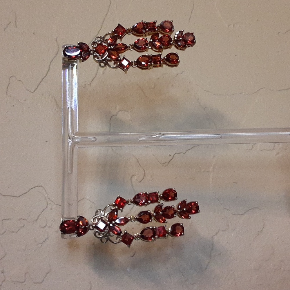 925 Genuine Mozambique Garnet Chandler Earrings. FIRM. - Picture 4 of 16